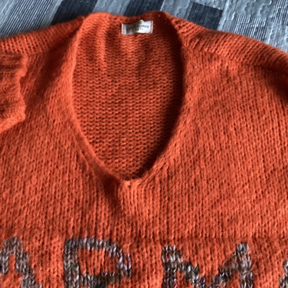 CARLA GIANINNI PARIS OVERSIZED BOXY V NECK ‘KARMA’ ORANGE KNIT SWEATER - Picture 4 of 12